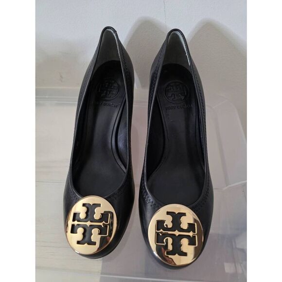 Tory Burch Sally Wedge Black Pumps W5.5 (2.5" heel) - Picture 1 of 10